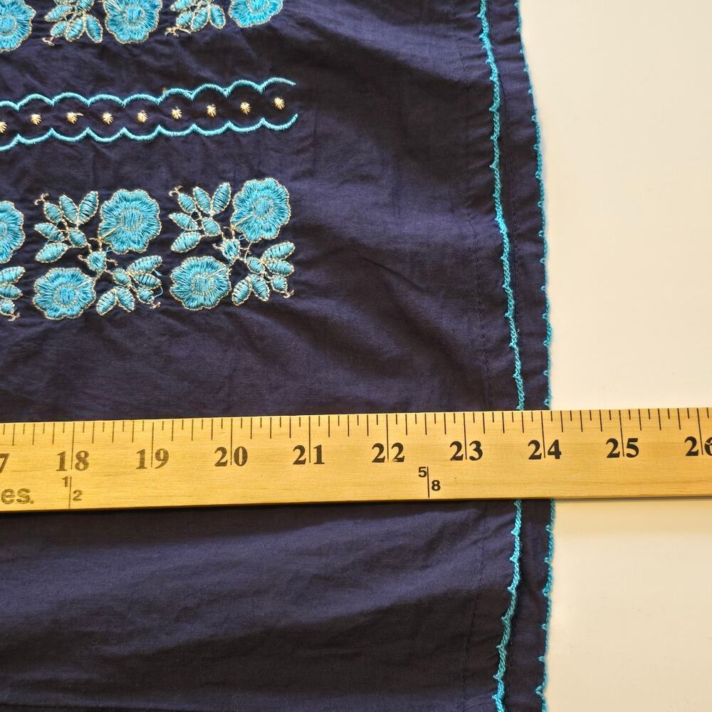 Boutique 17 Top Womens Size Large Blue Floral Embroidered Tassels Bohemian - Picture 10 of 10